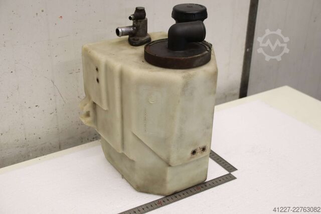 Servo reservoir hydraulic reservoir unbekannt 310/270/H370 mm