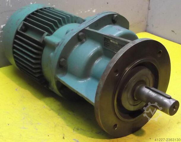 Getriebemotor 1,1 kW 89 U/min Bauer DF041A/105