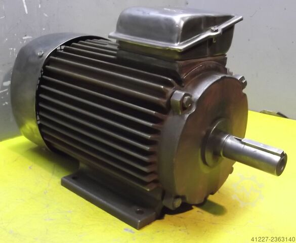 Electric motor 7.5 kW 2860 Rpm VEM KMR112.M2