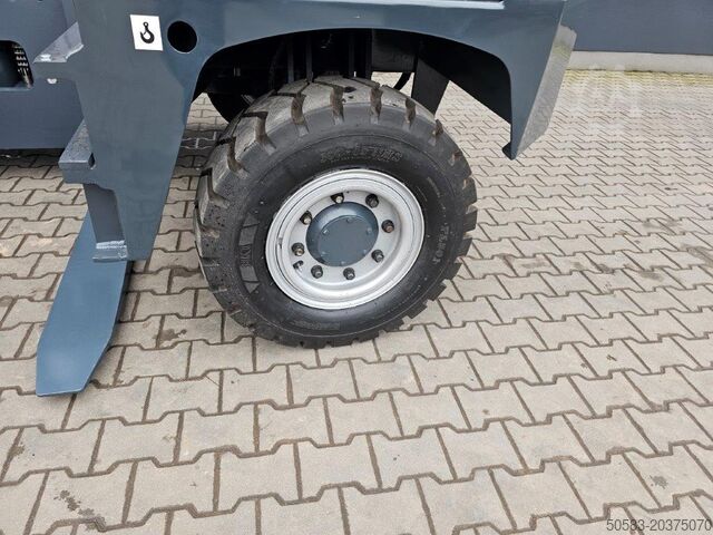 Seitenstapler Fantuzzi SF60U - TRAVERSE