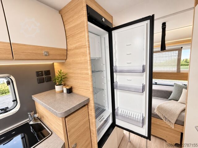 Caravan FENDT Bianco Activ 515 SKF 2000 kg 2x Garage vorne/hin