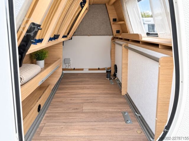 Caravan FENDT Bianco Activ 515 SKF 2000 kg 2x Garage vorne/hin