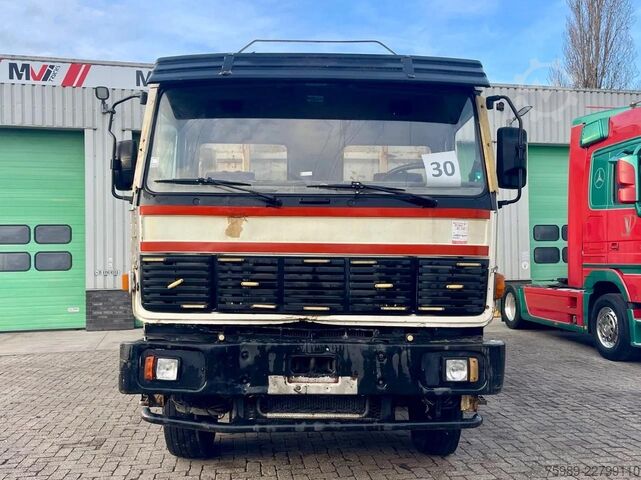 Tipper Renault G320 Manager !! Boîte de vitesses cassée !!  8x...