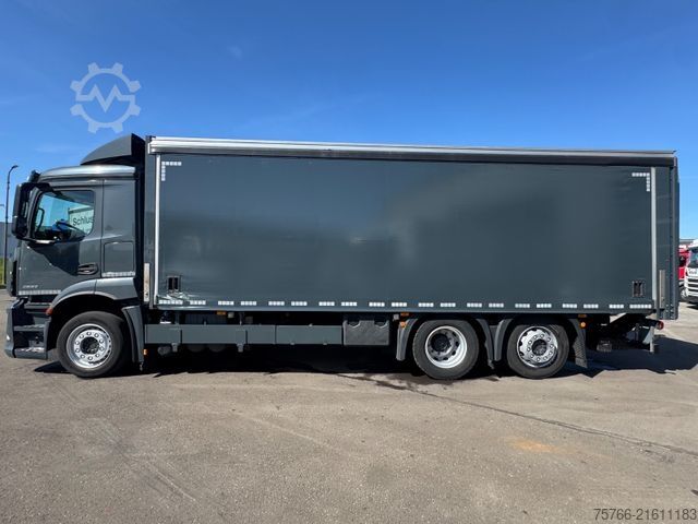 LKW mit Getränkeaufbau MERCEDES-BENZ ACTROS 2532 / LBW / 2 x AHK / LENKACHSE