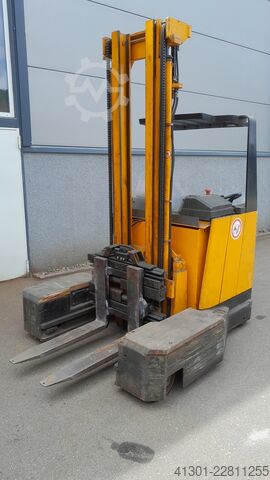 Four-way reach truck Jungheinrich ETVQ20
