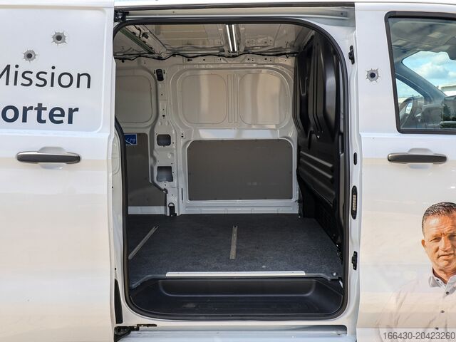 Minibus VW T7 Transporter Kasten 2.0l TDI 4MOTION LR 8-Gang