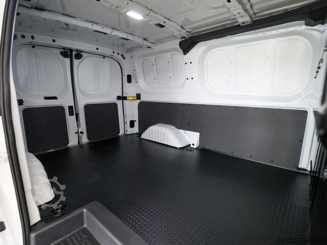 Panel van Maxus eDELIVER 7 KA L1H1 77 kW/h Klima Kamera LED P