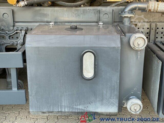 Tanker truck Mercedes-Benz Actros 2545 Silo 31m³ Getreide Staub Rieselgüter