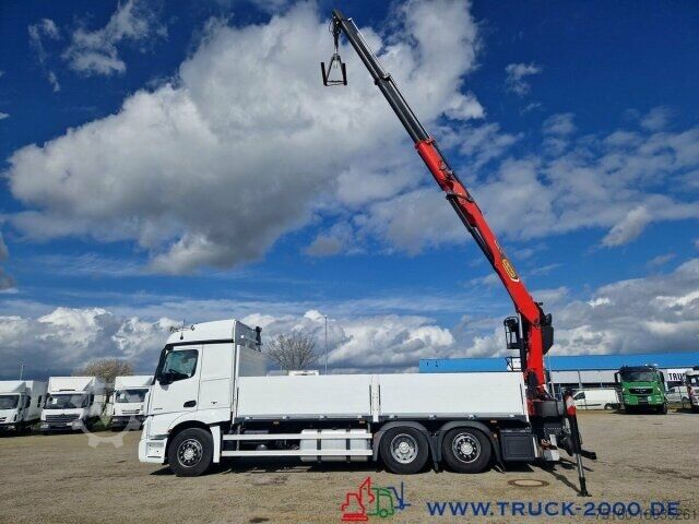 LKW mit Pritsche (offen) Mercedes-Benz Actros 2548 6x2 Kran PK20501 bei 11m/1,64 Tonnen