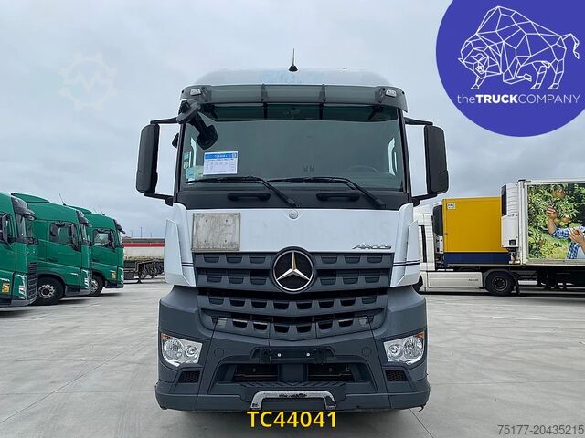 Standard-SZM Mercedes-Benz Arocs 1943