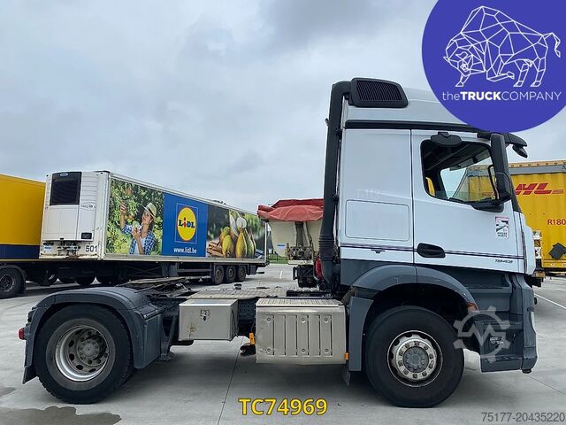 Standard-SZM Mercedes-Benz Arocs 1943