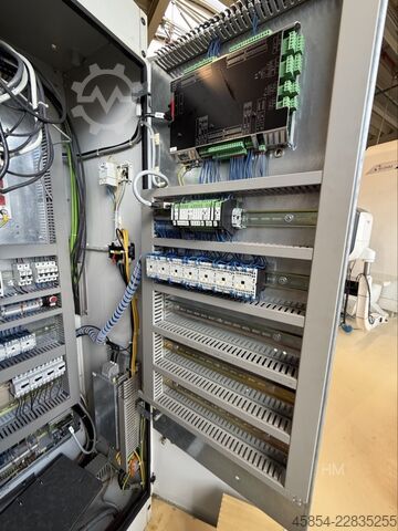 Hermle C600U mit 4. Achse CNC-BAB-Zentrum_Bj. `04_IntNr231232 Hermle C600U mit 4. Achse