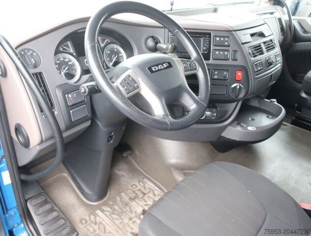 Standard SZM DAF XF 530 SSC Intarder Standklima Navi PTO Euro 6D