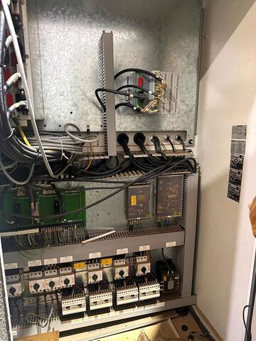 Vertical machining center MTCut V 110T