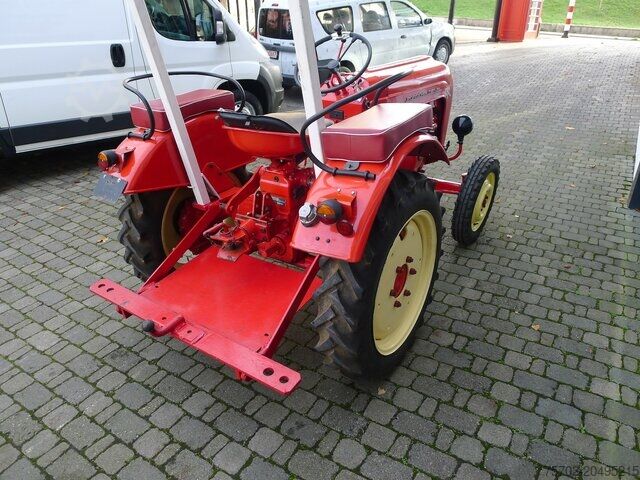 Traktor Porsche Junior 108 Traktor