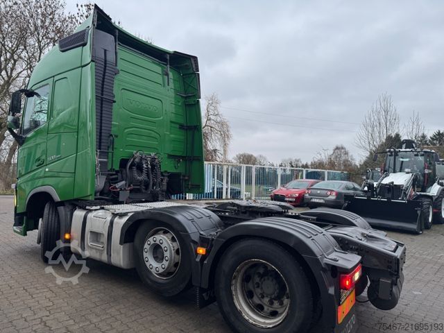 Schwerlast LKW/SZM VOLVO Volvo FH 500 3 Achser 6x2  6 x Vorhanden GGVS