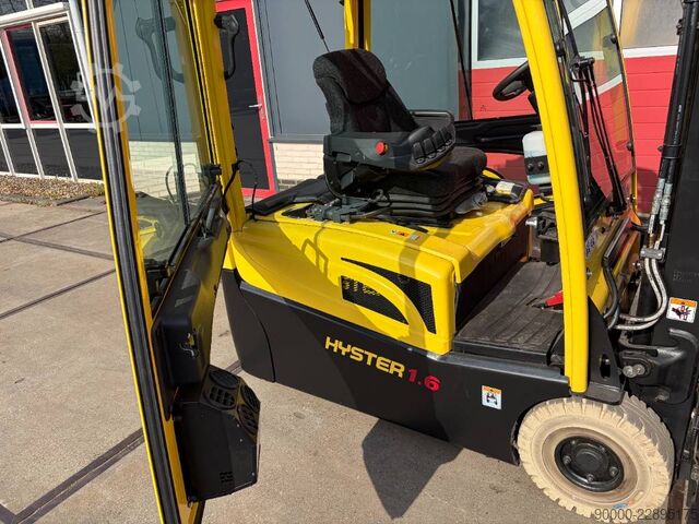 Gabelstapler Hyster J1.6 XNT LWB 766 HOURS, Like new