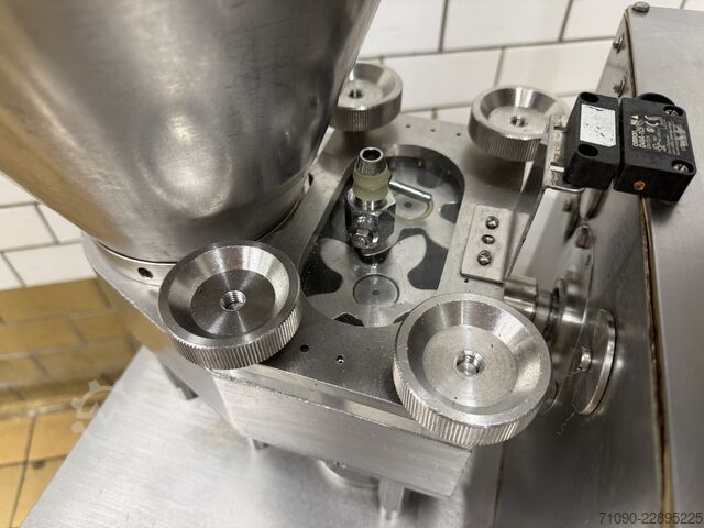 Fleischverarbeitungsmaschine Anko HLT-700XL