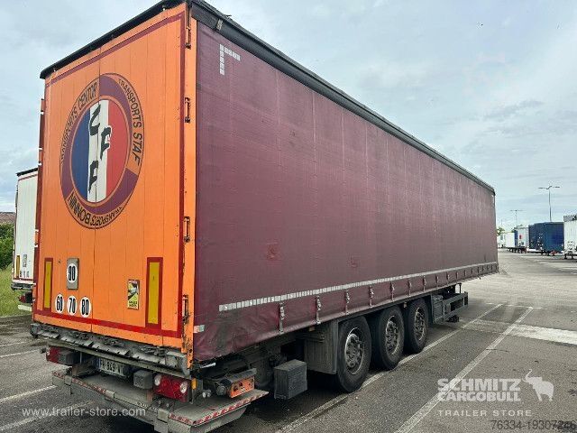 Open semitrailer with tarp Schmitz Cargobull Semitrailer Curtainsider Standard Hayon