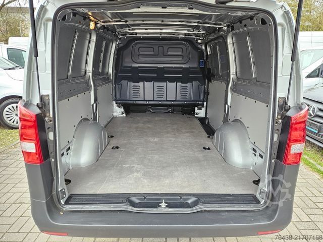 Panel van MERCEDES-BENZ Vito eVito 112 LANG|60kWh|12°°°km|SERVICE+TÜVneu
