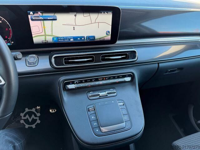 High-roof van Mercedes-Benz V 220 d STYLE DISTRONIC AHK2,5to 360Kamera