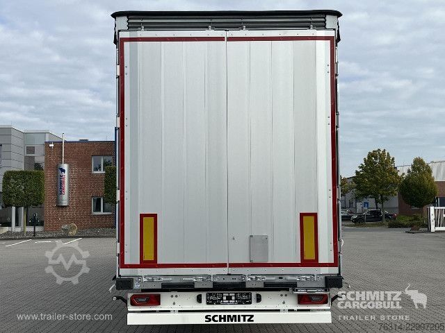 Auflieger mit Pritsche & Plane Schmitz Cargobull Curtainsider Mega Getränke