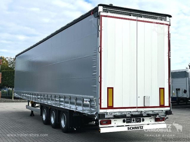 Auflieger mit Pritsche & Plane Schmitz Cargobull Curtainsider Mega Getränke