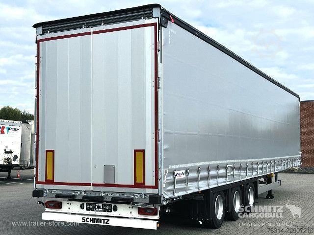 Auflieger mit Pritsche & Plane Schmitz Cargobull Curtainsider Mega Getränke