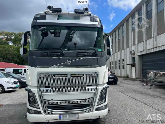 Standard-SZM Volvo FH650 6x4 Tractor w/ 2013 HRD 3 axle jumbo trolley