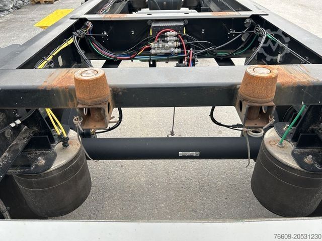 Anhänger-Wechselfahrgestell KRONE 2 Achswechselfahrgestell, Typ: AZW 18 eL3B9