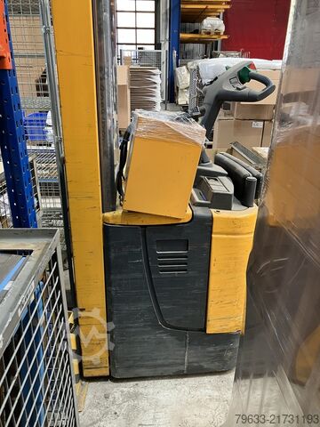 Ameise pallet truck Jungheinrich ERC 214 Jungheinrich Ameise Jungheinrich ERC 214