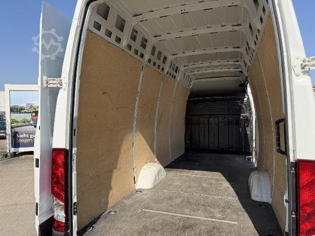 High top van IVECO 35S14HA8 V/P / H3- Maxi-Hoch 2.10m / Hi-Matic