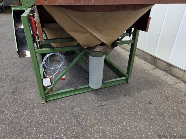 Schouten SM-2x60/4x135 potato sorting machine 120 cm wide with pre-grader SCHOUTEN SM-2x60-4x135