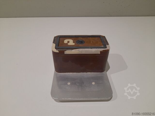 SUCTION CUP 131.5X75X74 WITH BASE BIESSE