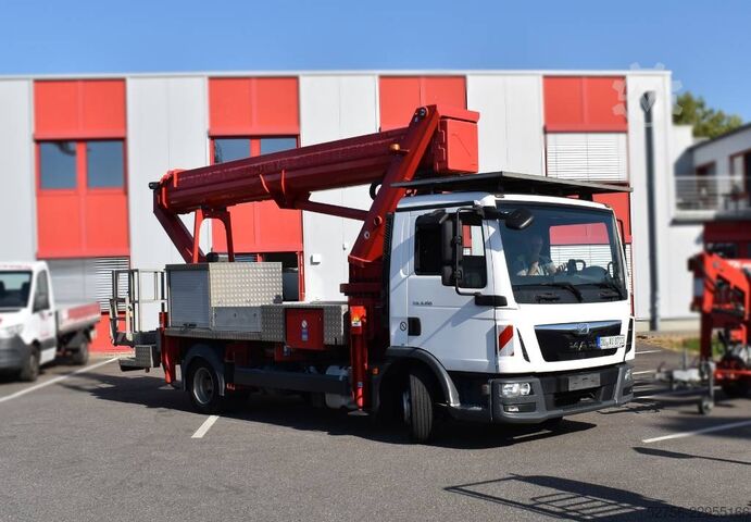 Truck aerial platform Ruthmann T300.3 (TÜV und UVV neu!)