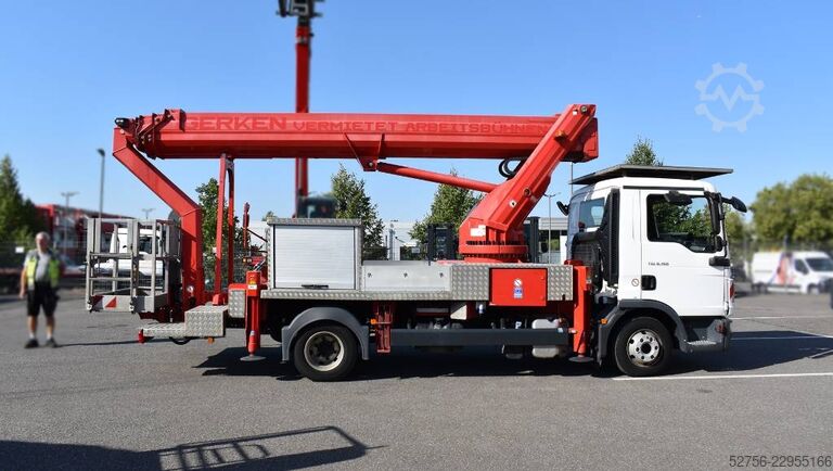 Truck aerial platform Ruthmann T300.3 (TÜV und UVV neu!)