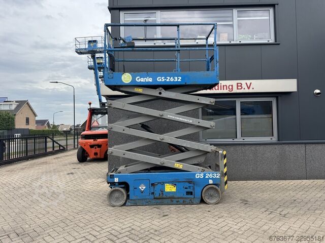 Genie GS-2632 Scissor Lift / Work Platform / Scissor 10m Working Height Electric 2014 GENIE GS - 2632  SchaarHoogwerker / Arbeitsbuhne / Scicc
