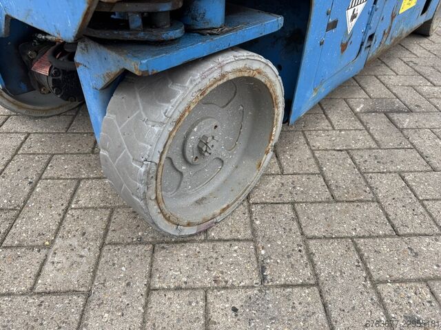 Genie GS-2632 Scissor Lift / Work Platform / Scissor 10m Working Height Electric 2014 GENIE GS - 2632  SchaarHoogwerker / Arbeitsbuhne / Scicc