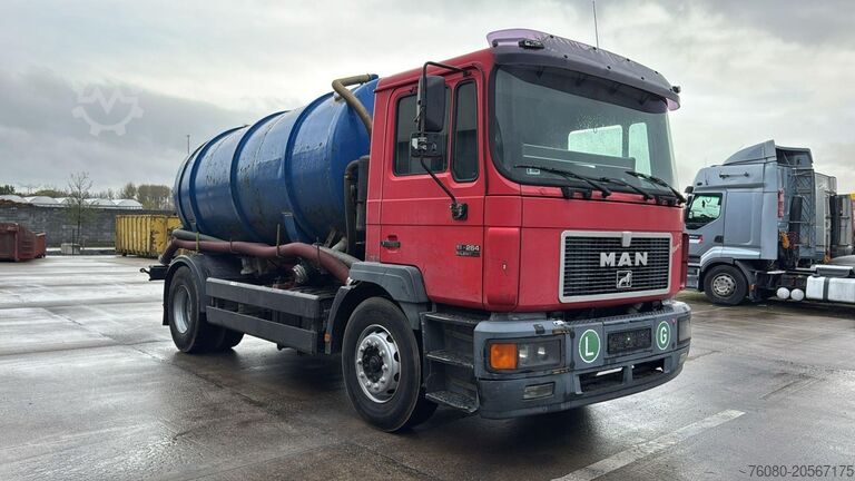 Vacuum truck MAN 18.264 F2000 (11000L / EURO 2 / MANUAL GEARBOX ...