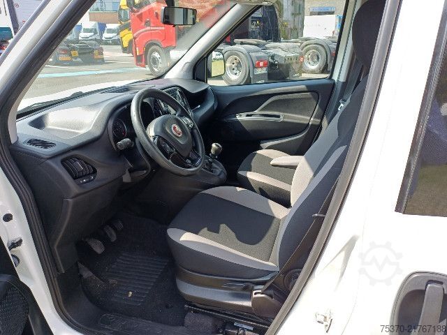 Kleinbus Fiat DOBLO 5 POSTI