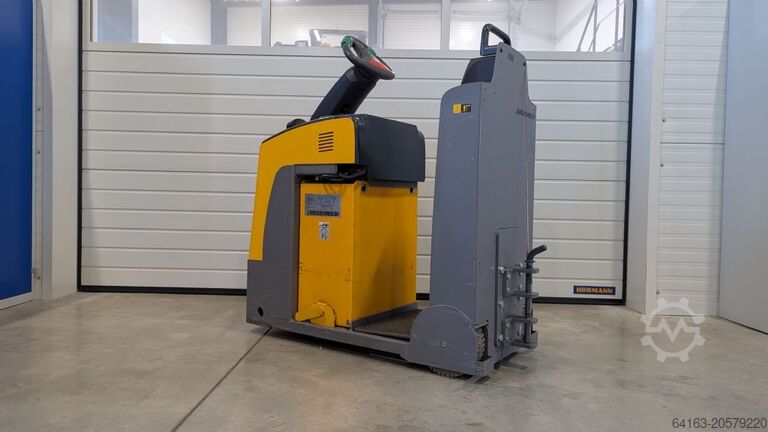 Tow Tractor Jungheinrich EZS 130