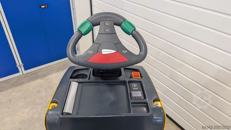 Tow Tractor Jungheinrich EZS 130