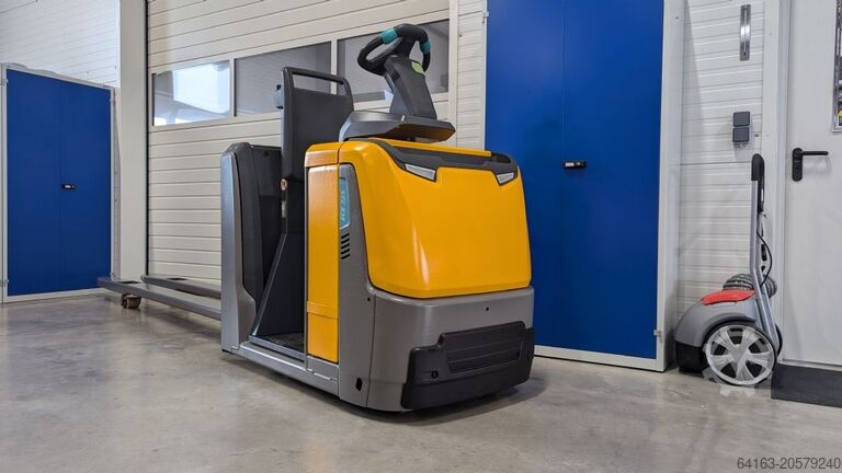 Niederhubkommissionierer Jungheinrich ECE 225 HP