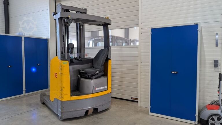 Reach Truck Jungheinrich ETV 216 E GE 115 620 DZ
