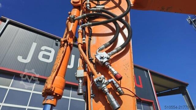 Crawler excavator Doosan DX140 LCR-3 / Lehnhoff Aufnahme / Löffel