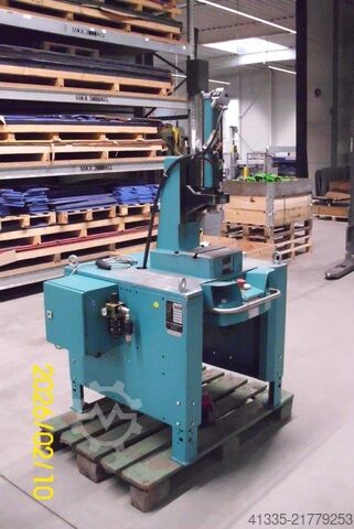 Pneumatic press TOX-PRESSOTECHNIK MC04800