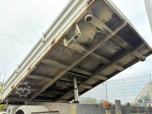 Tipper van Nissan Cabstar 35.13  3000td - Motore Fuso  -