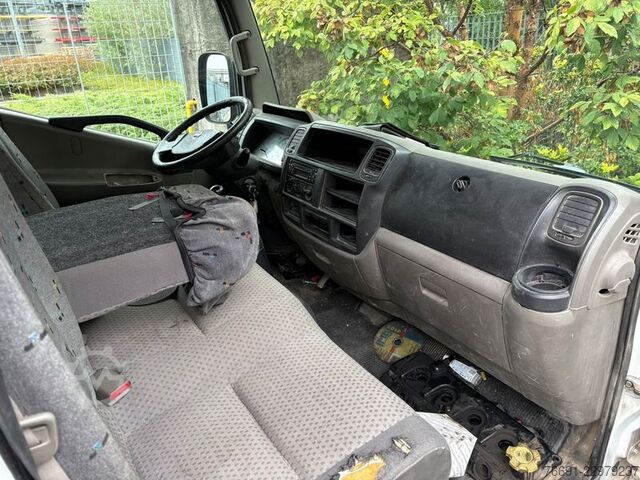 Tipper van Nissan Cabstar 35.13  3000td - Motore Fuso  -