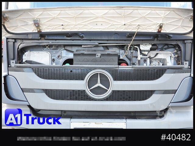 Refrigerated truck MERCEDES-BENZ 1824 LL Carrier 950 Mt, 3 Kammern, Automatik