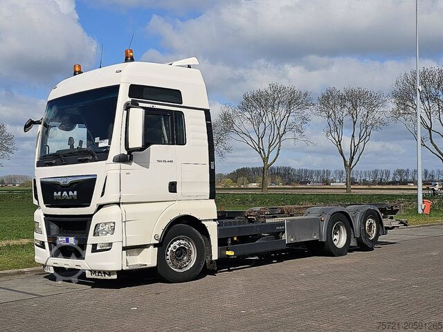BDF system MAN 26.440 TGX XXL 6X2-4 STEER AXLE